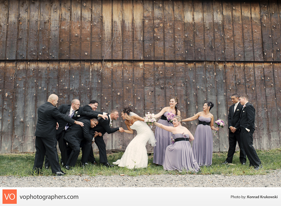Jessica + Robert – Wedding at Maneeley’s – photo 27