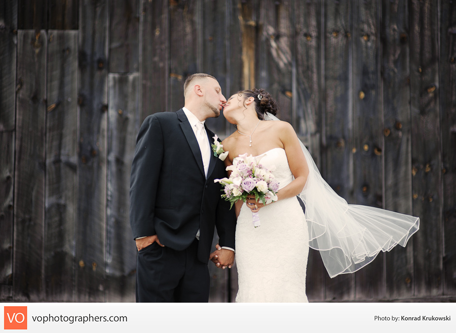 Jessica + Robert – Wedding at Maneeley’s – photo 35