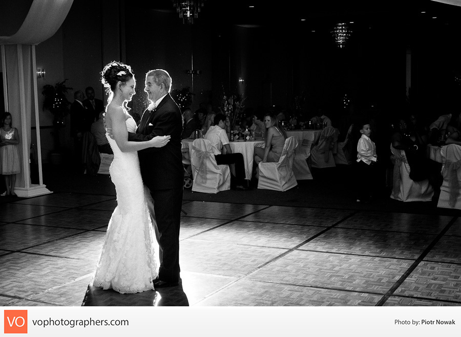 Jessica + Robert – Wedding at Maneeley’s – photo 65