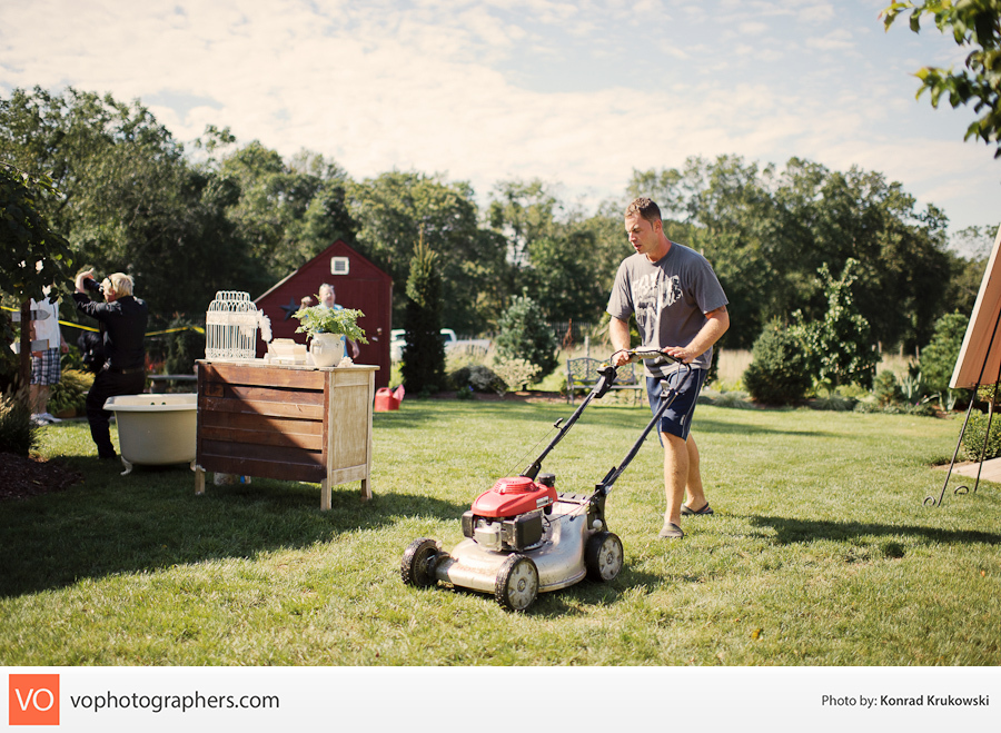 Kristen + Ryan – Wallingford Backyard Wedding – photo 3
