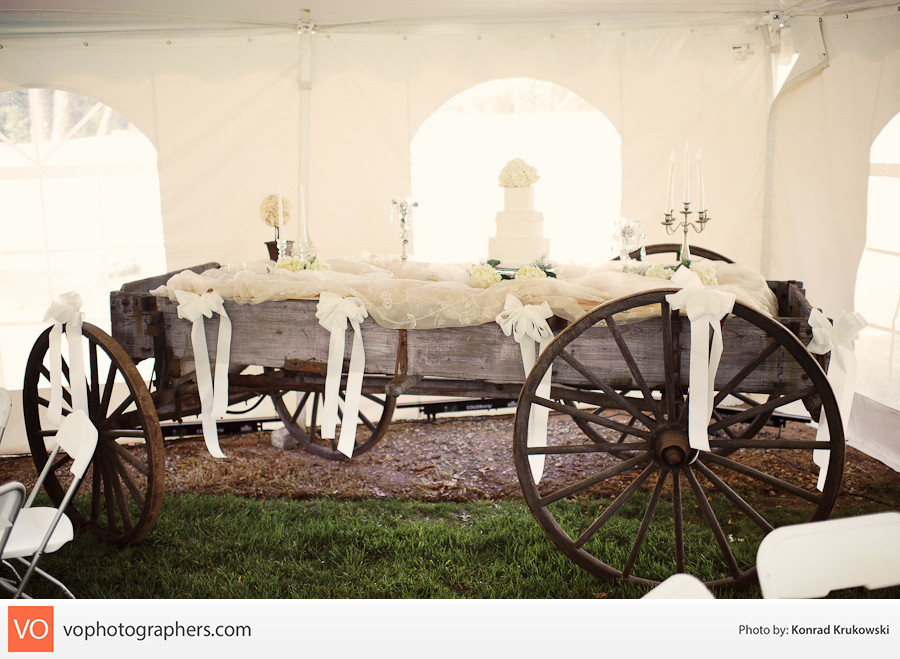Kristen + Ryan – Wallingford Backyard Wedding – photo 59