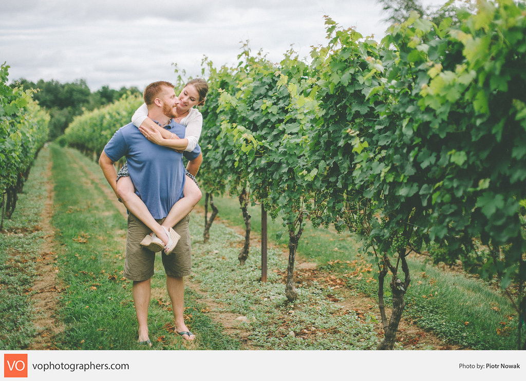 Engagement session at Jonathan Edwards Winery in North Stonington, CT