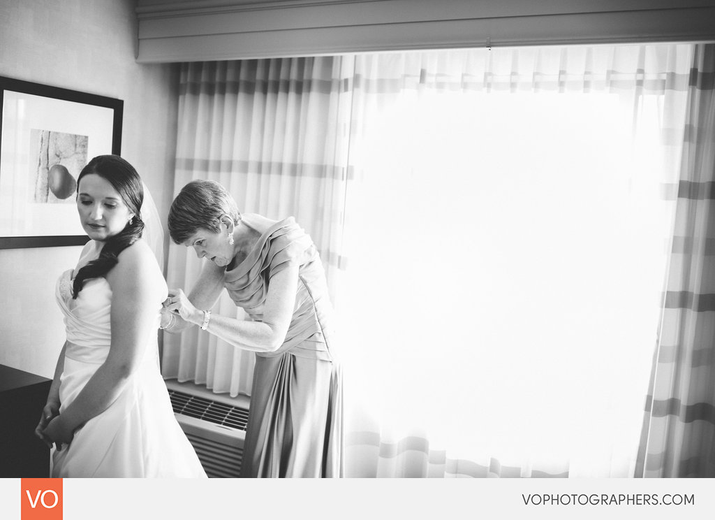 The-Fox-Hill-Inn-Wedding-Rachel-Scott-0008-pn