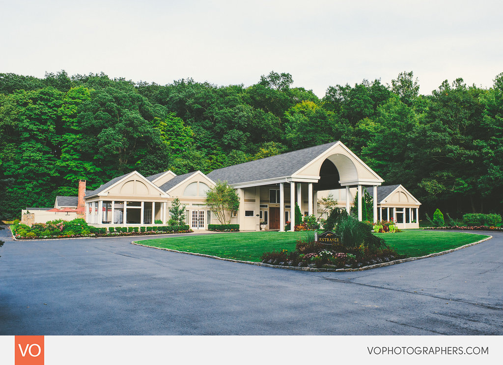 Paul + Shana – Wedding at the Woodwinds, Branford, CT – photo 36
