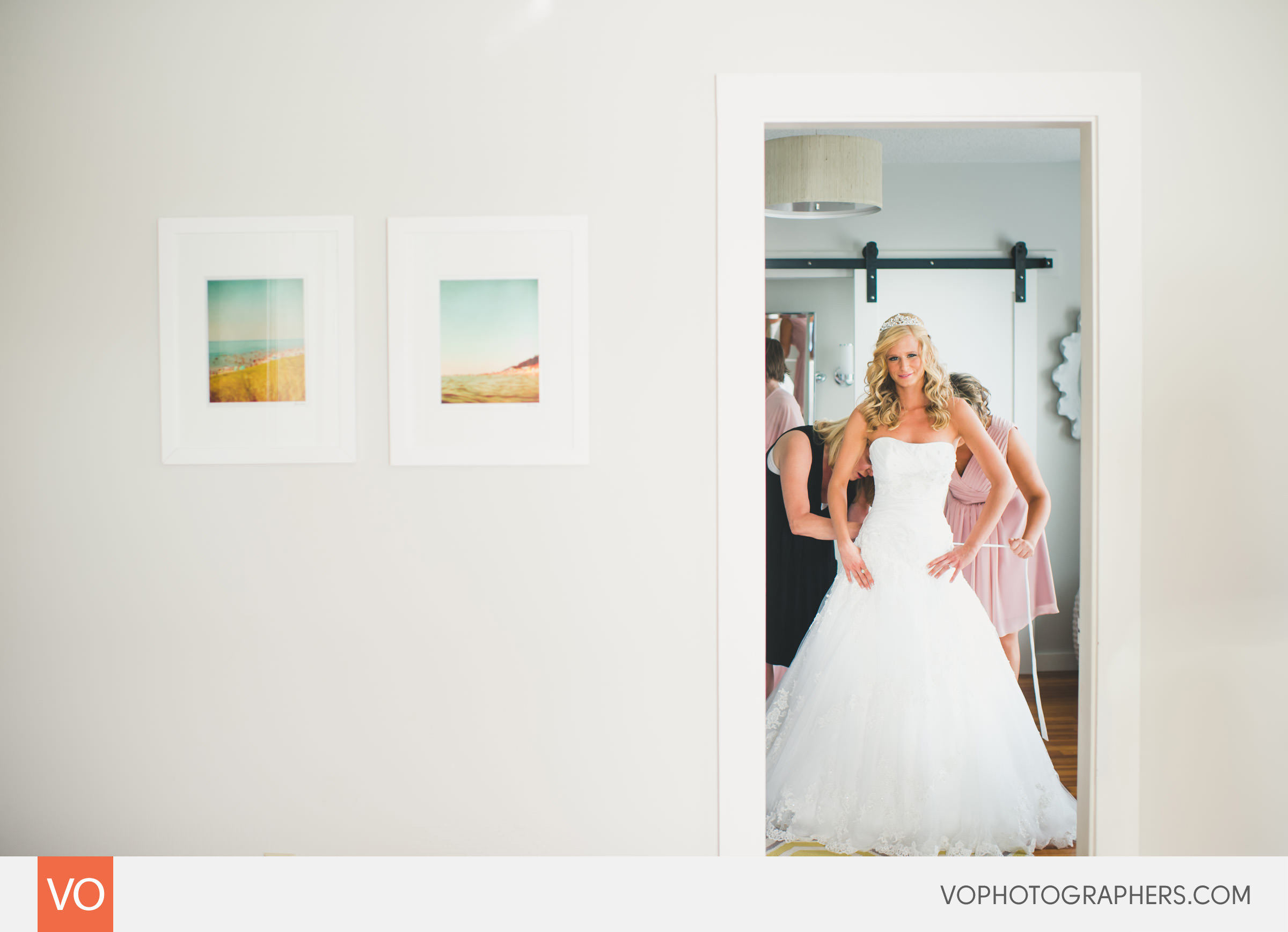 Rotunda-Easton-Beach-Newport-Rhode-Island-Wedding-0008
