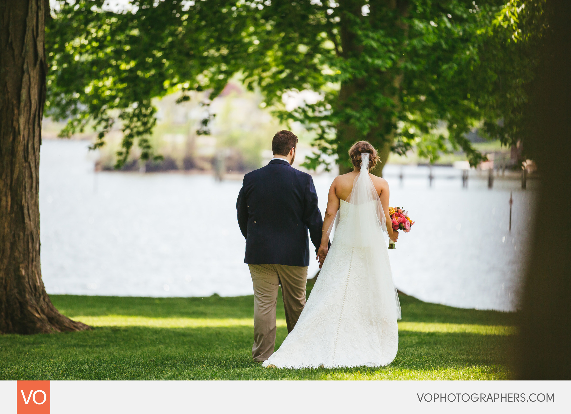 Lace-Factory-Deep-River-Wedding-Amanda-Rob-0013