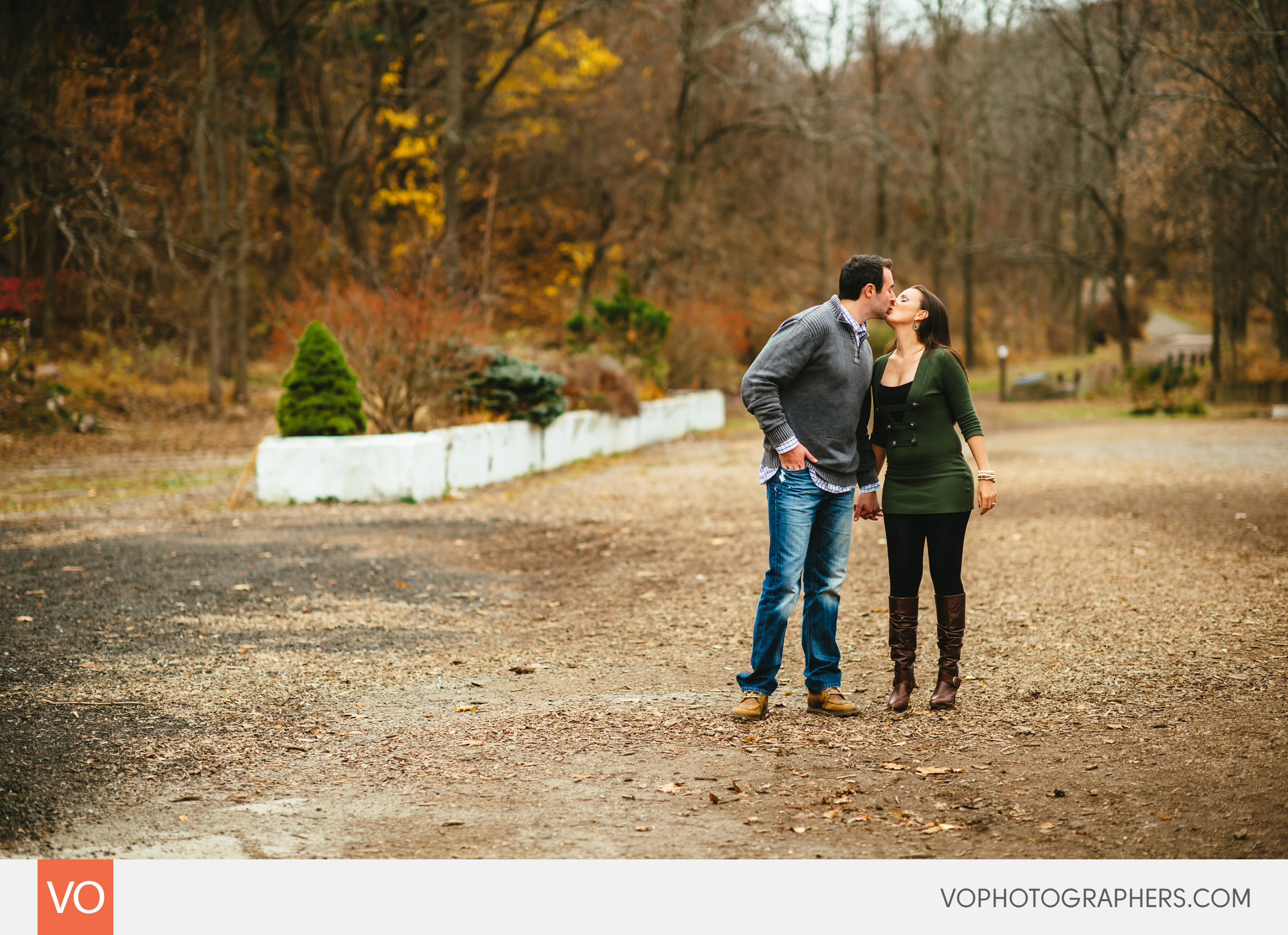 Tarrywile-Park-Mansion-Engagement-Brandon-Ann-0007