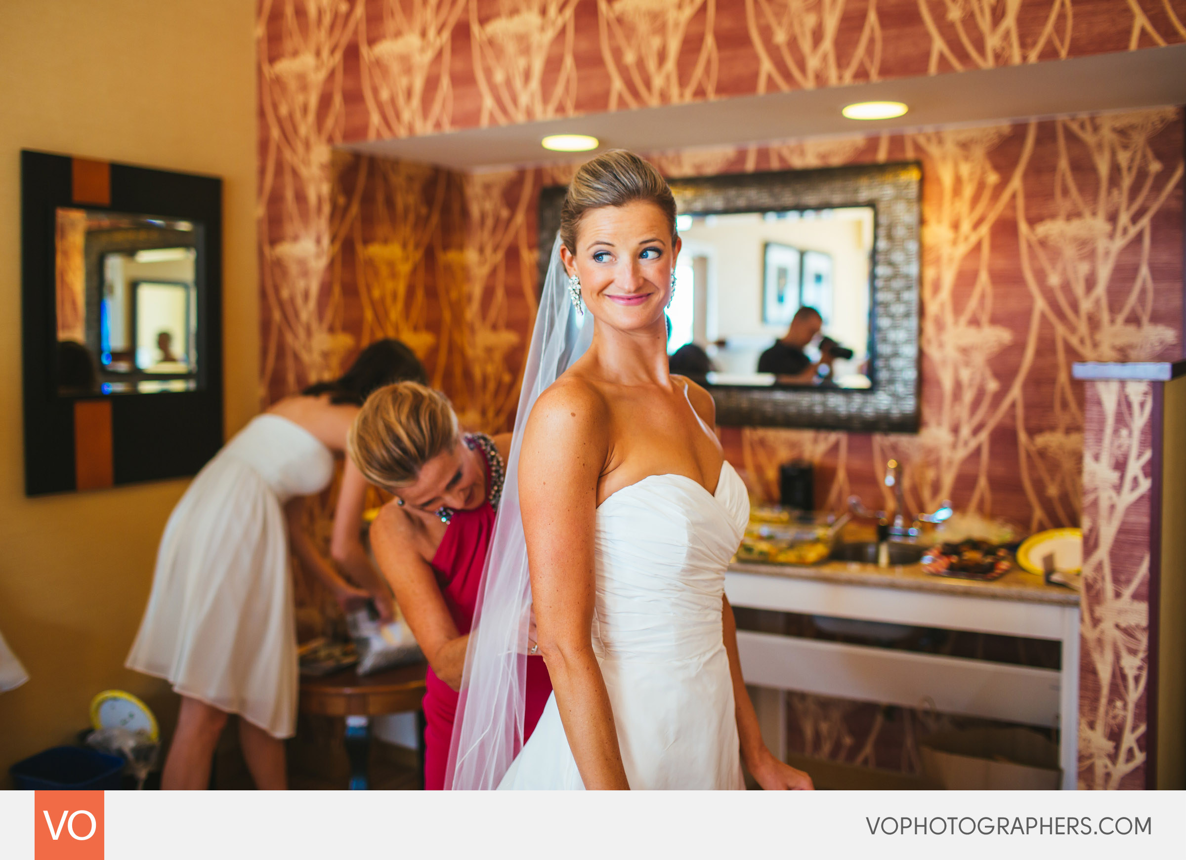 Lizzie-Ted-Stamford-Yacht-Club-Wedding-0006