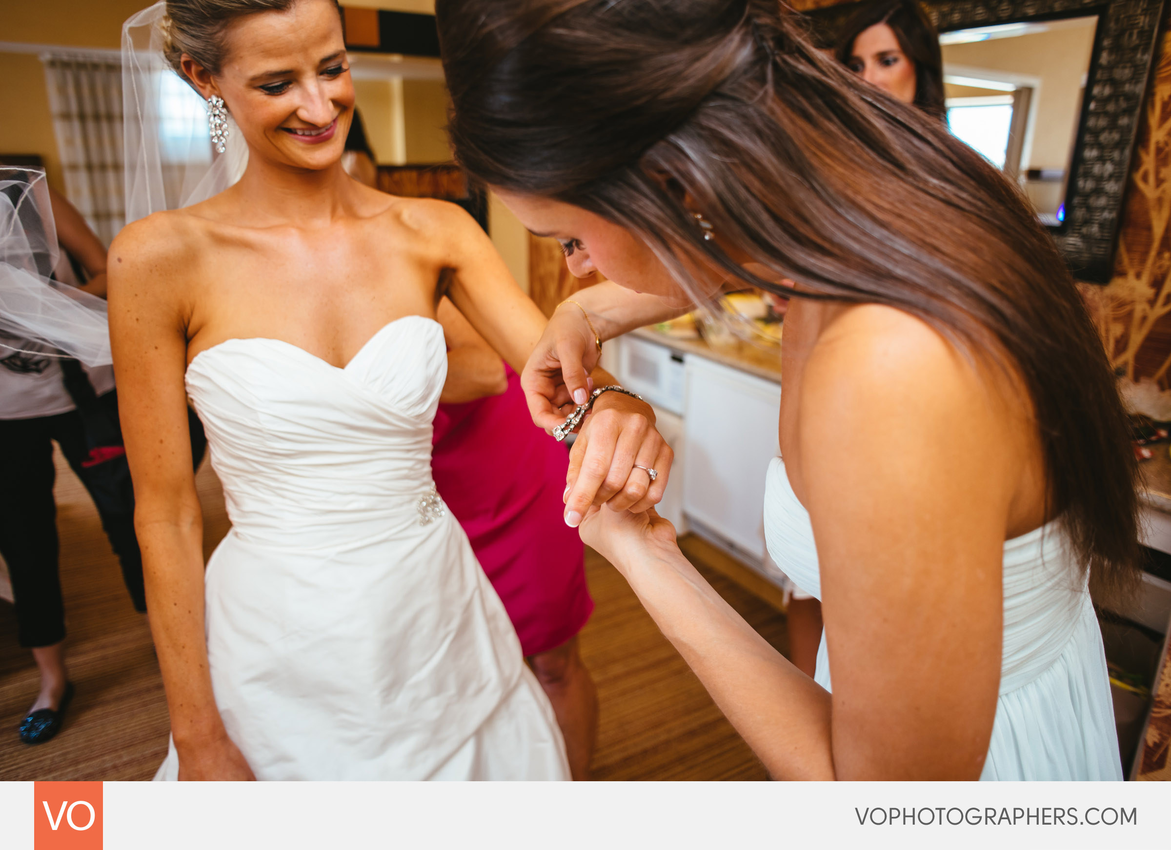 Lizzie-Ted-Stamford-Yacht-Club-Wedding-0007