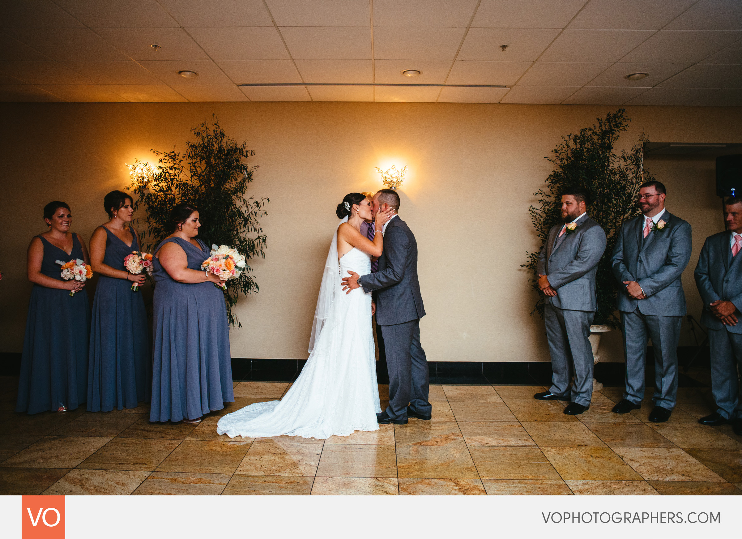 Cascade Wedding Hamden First Kiss