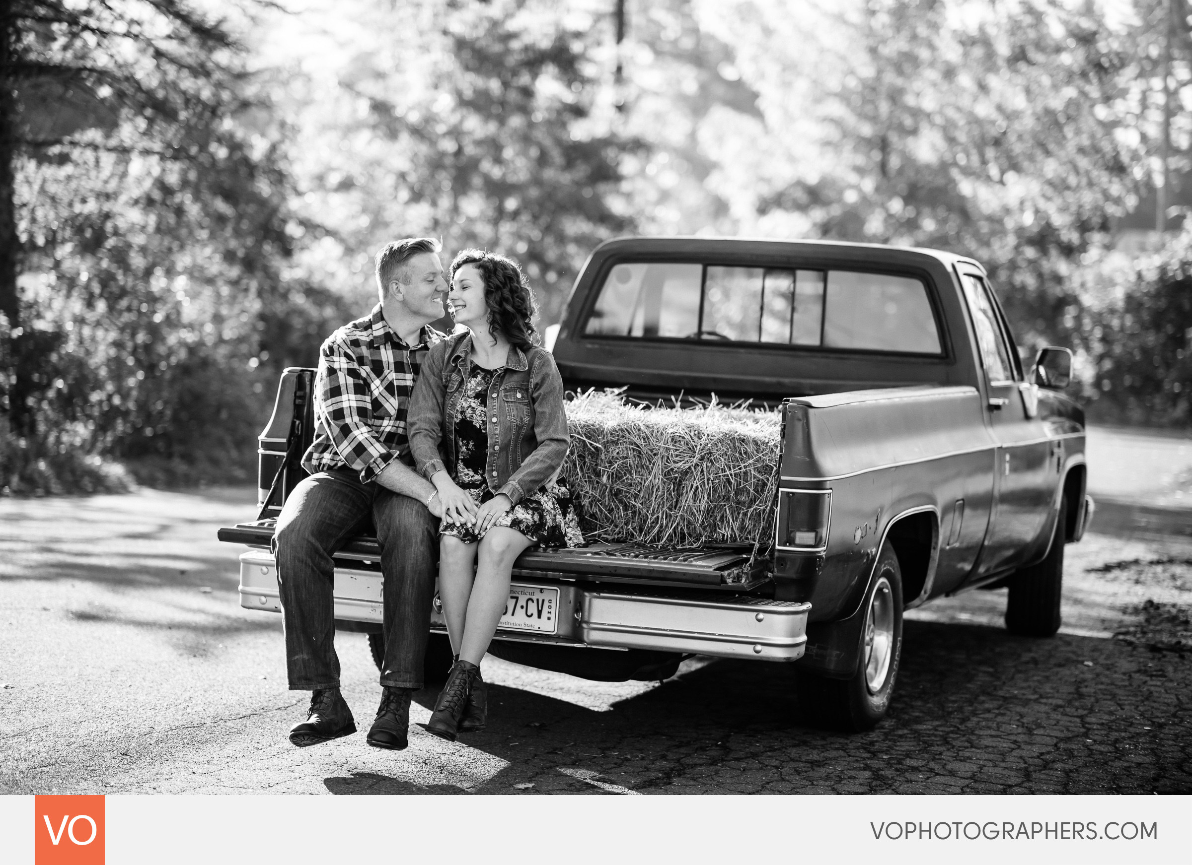 newington-engagement-motorcycle-0022