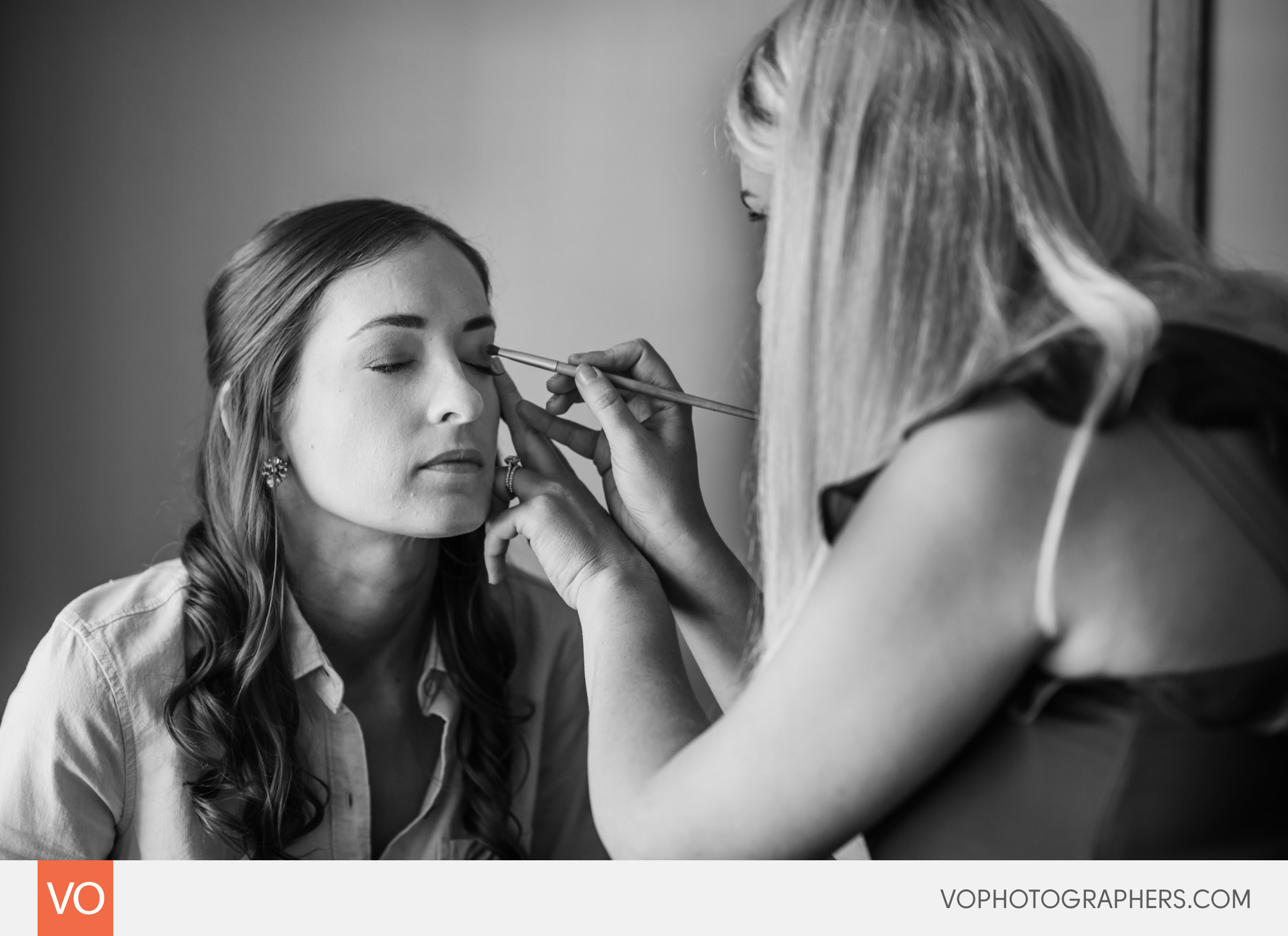 red-barns-hampshire-college-wedding-0002