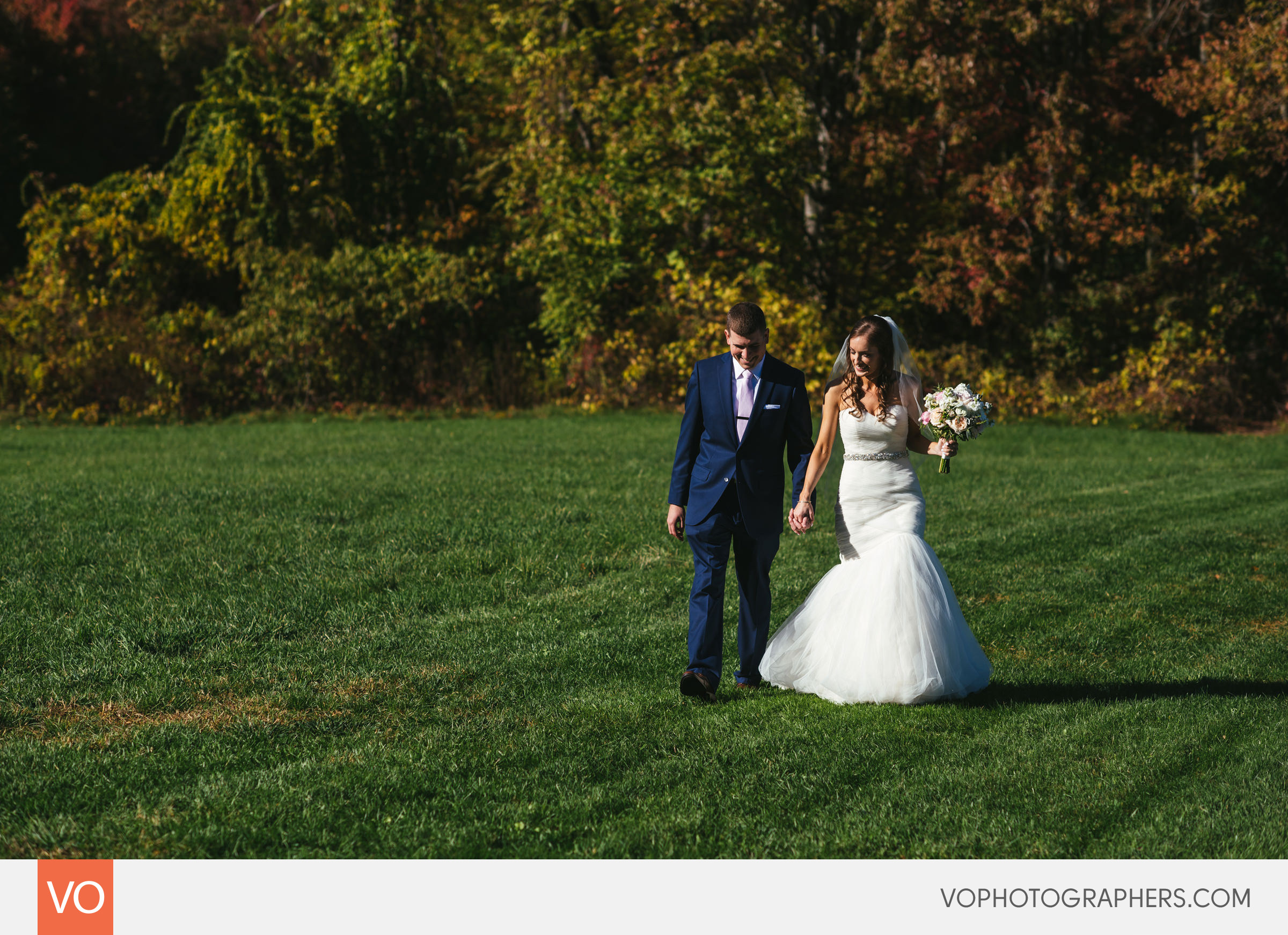 red-barns-hampshire-college-wedding-0008