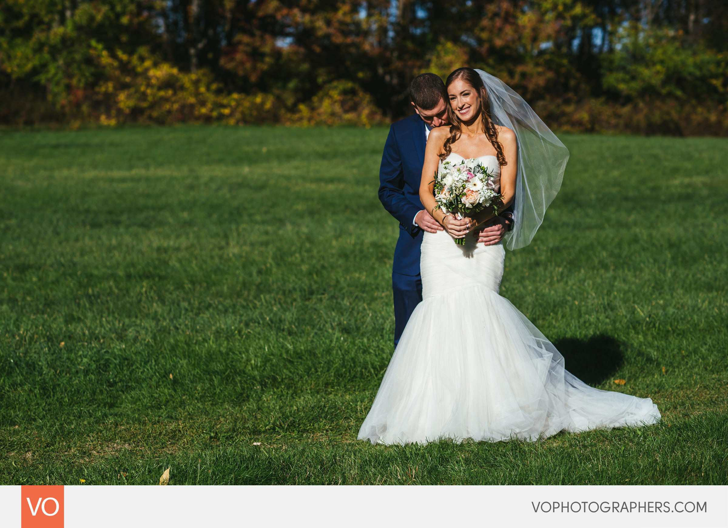 red-barns-hampshire-college-wedding-0009