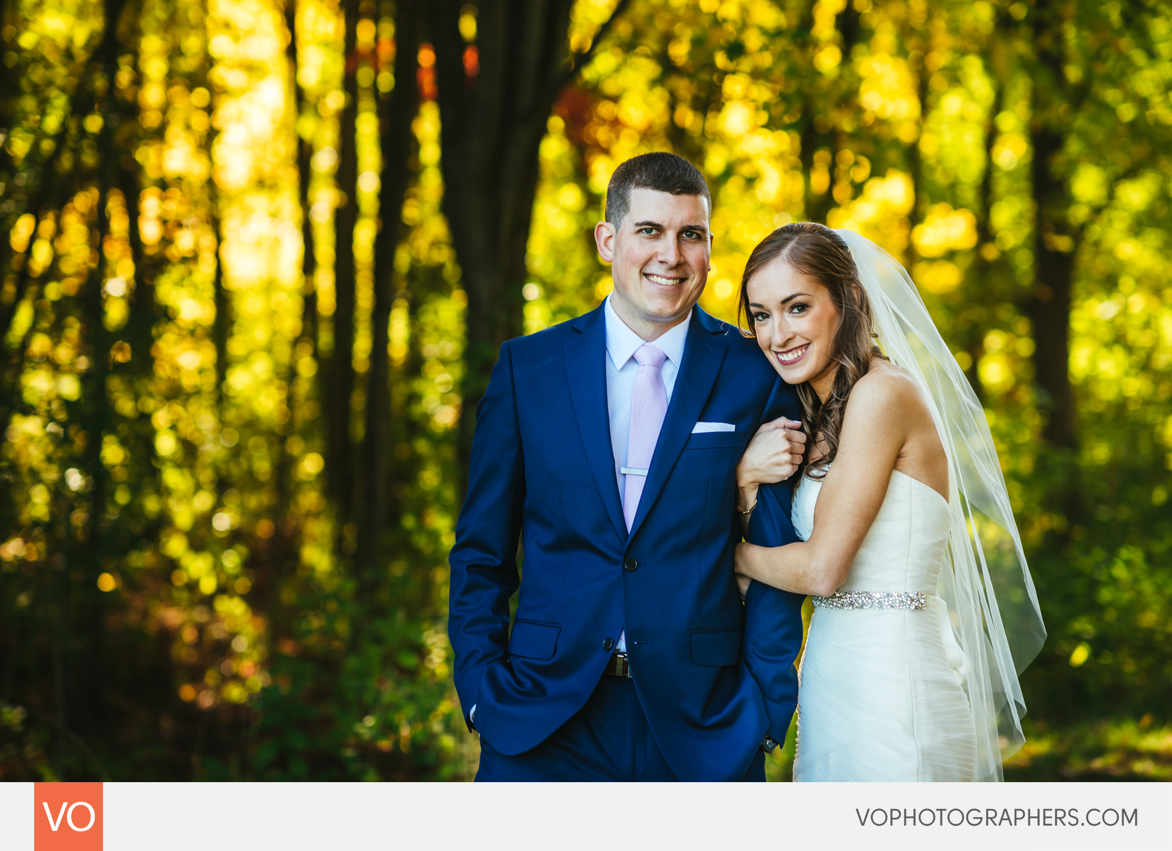 red-barns-hampshire-college-wedding-0011