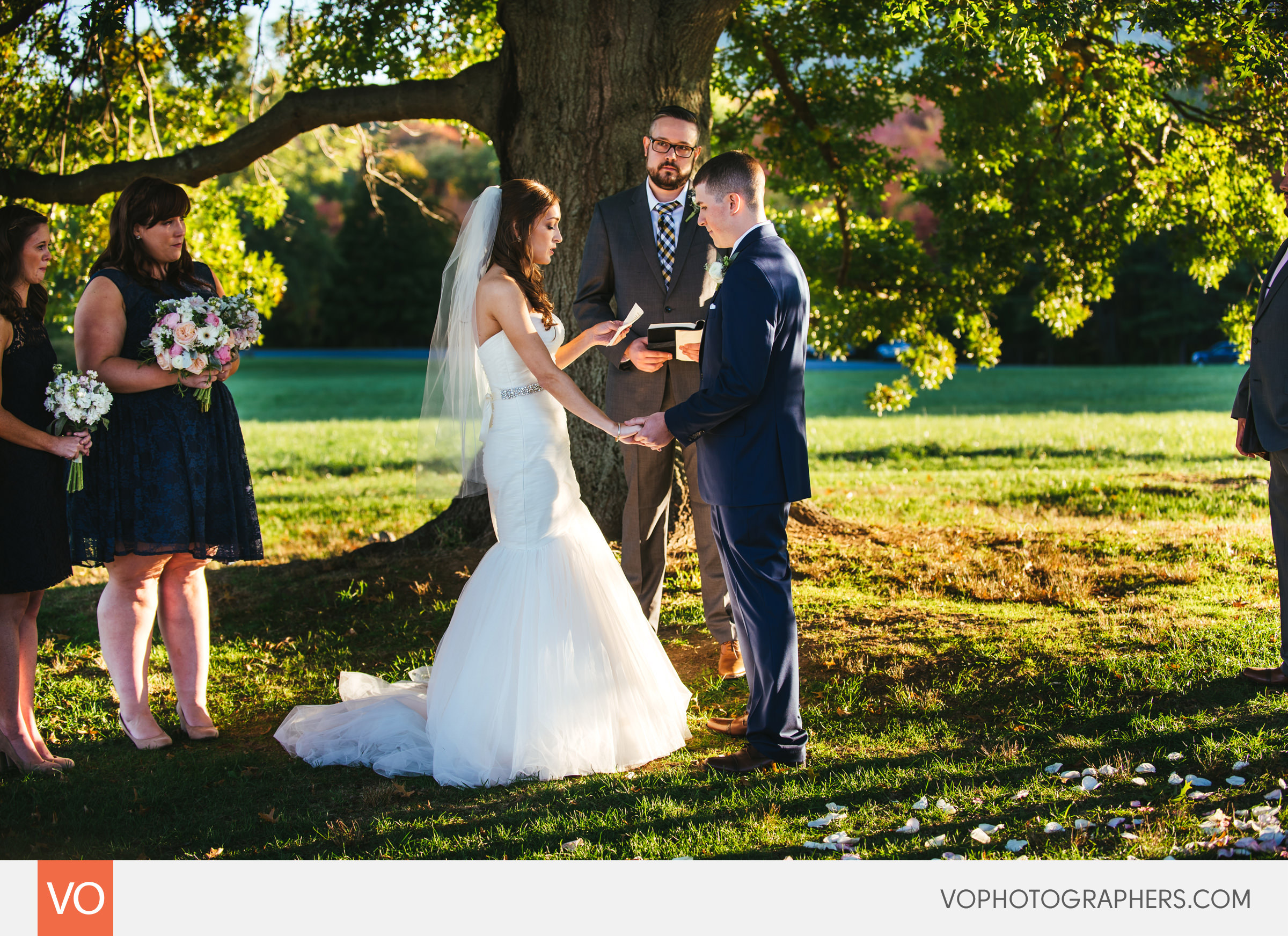 red-barns-hampshire-college-wedding-0019