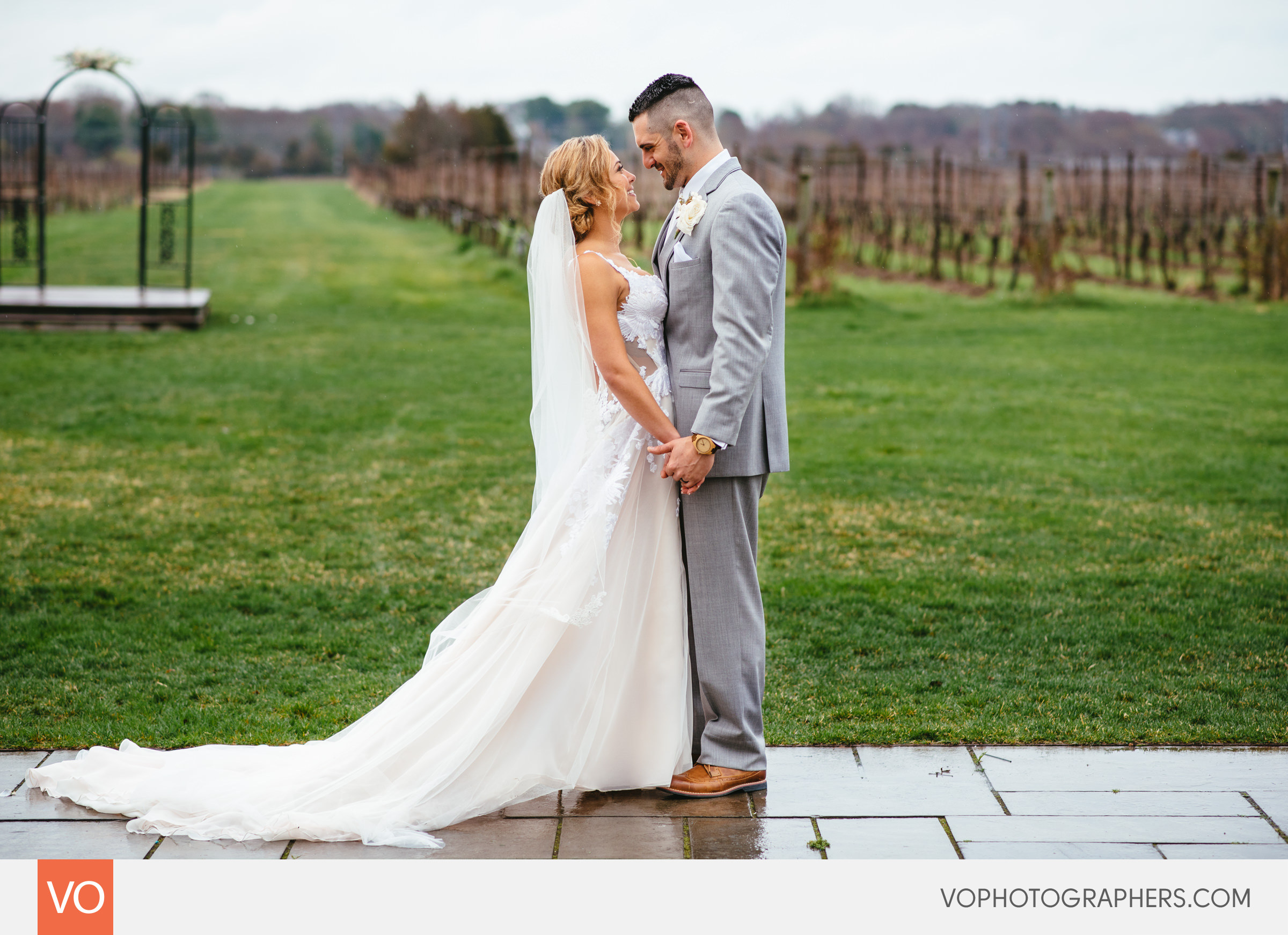 Saltwater Farm Vineyard Wedding – Alanna + Justin – photo 15